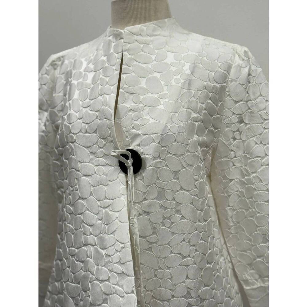NEW IC COLLECTION jacquard high low asymmetric jacket in ivory - Picture 3 of 5